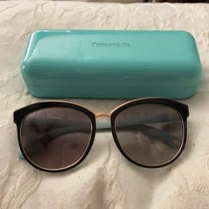 Tiffany & Co sunglasses TF4146